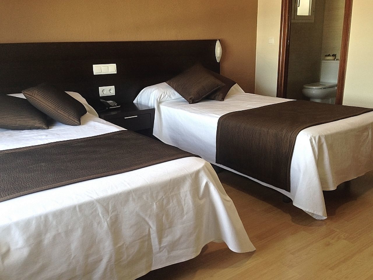 Ac Hotel Leon San Antonio By Marriott Exterior foto