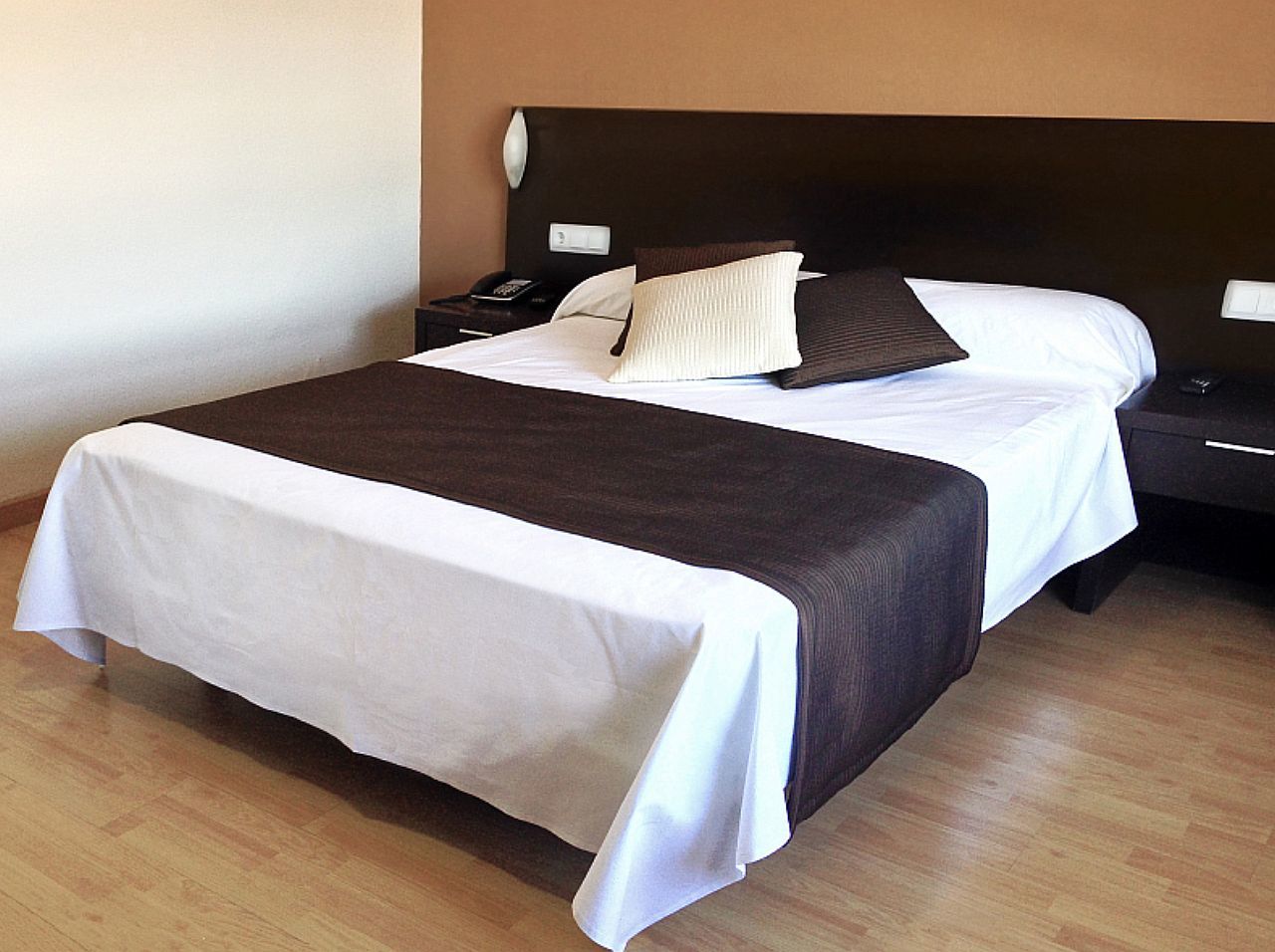 Ac Hotel Leon San Antonio By Marriott Exterior foto